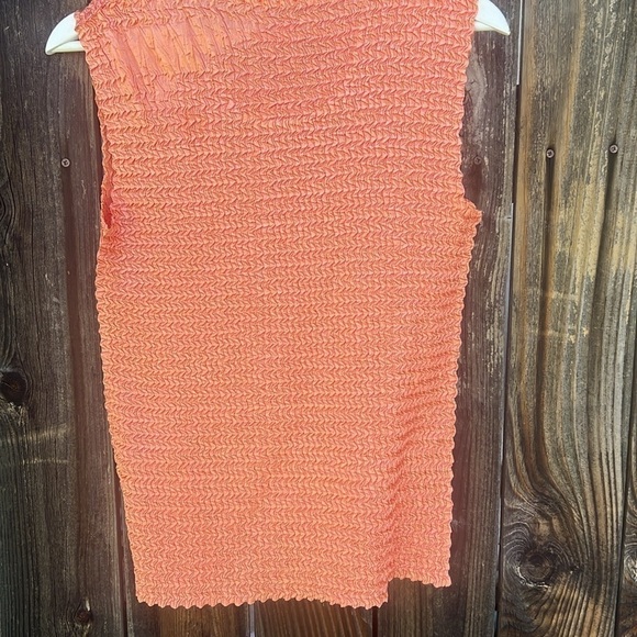 Nicola M Crinkle Textured Sleevless Top Pastel Peach - Picture 5 of 5
